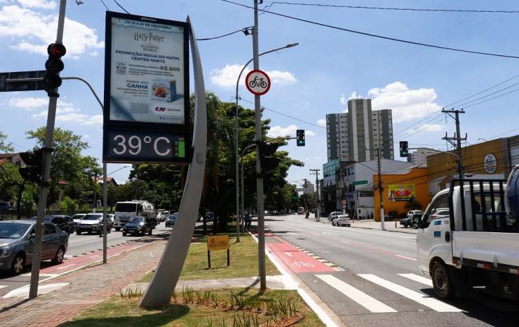 Onda de calor atinge seis estados brasileiros com alerta de perigo