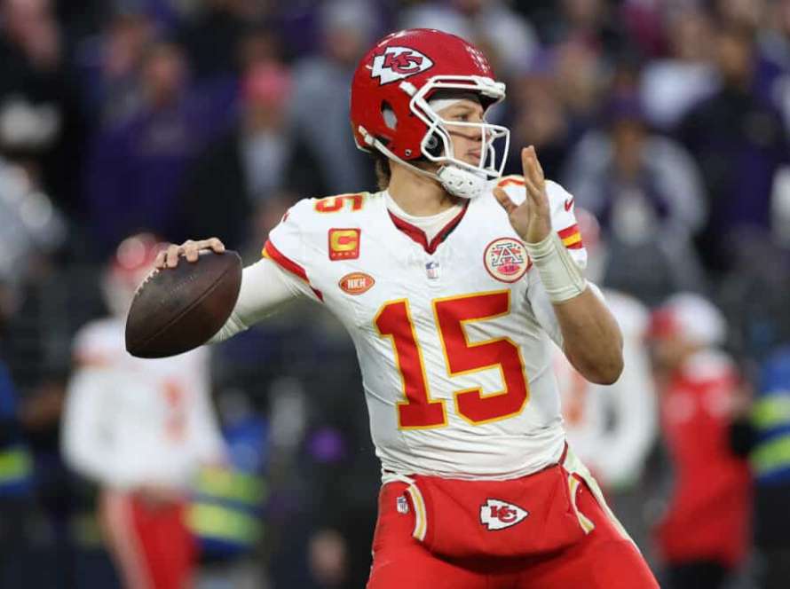 BALTIMORE, MARYLAND - JANUARY 28: Patrick Mahomes #15 of the Kansas City Chiefs throws a pass against the Baltimore Ravens in the AFC Championship Game at M&T Bank Stadium on January 28, 2024 in Baltimore, Maryland.