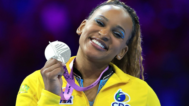 Esperança de medalha para o Brasil, Rebeca Andrade se diz pronta para a Olimpíada